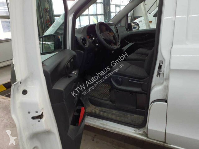 Furgoneta Mercedes Vito KA...