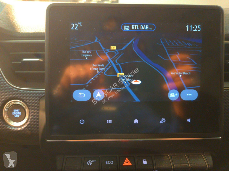 Autoutilitară Renault Arkana mild hybrid 140...