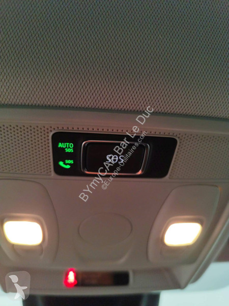 Autoutilitară Renault Arkana mild hybrid 140...