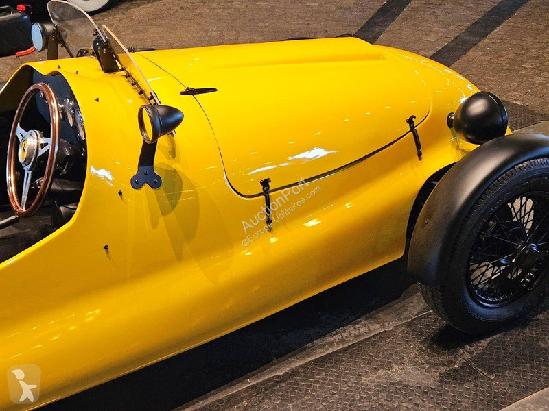 Véhicule utilitaire Ferrari  Vintage Racer...