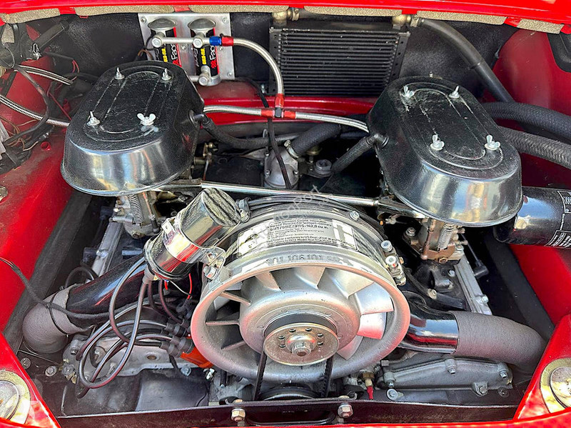 Véhicule utilitaire Porsche 2.0