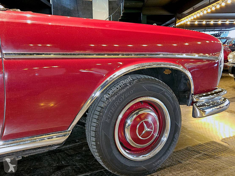 Furgoneta Mercedes (W112) Coupé _ 300 SE...