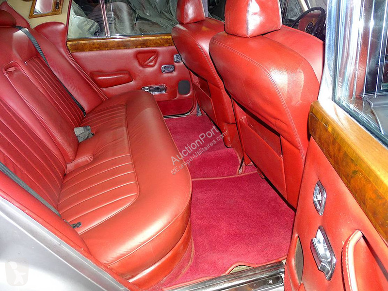 Véhicule utilitaire Rolls-Royce  Silver Shadow II