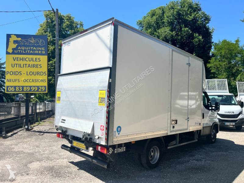 Véhicule utilitaire Iveco