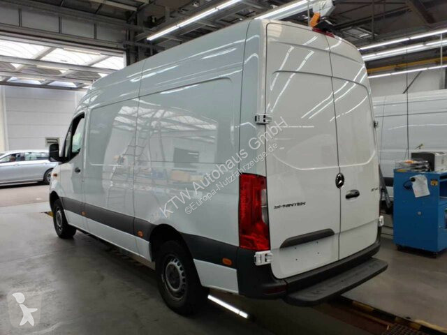 Užitkové vozidlo Mercedes 317...