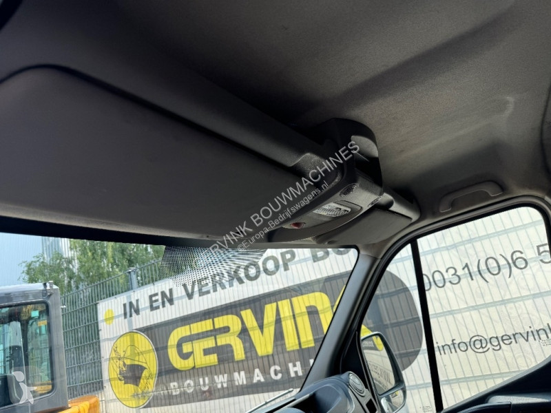 Véhicule utilitaire Renault Klubb K 32