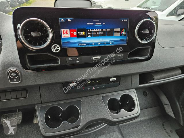 Autoutilitară Mercedes 317 CDI...
