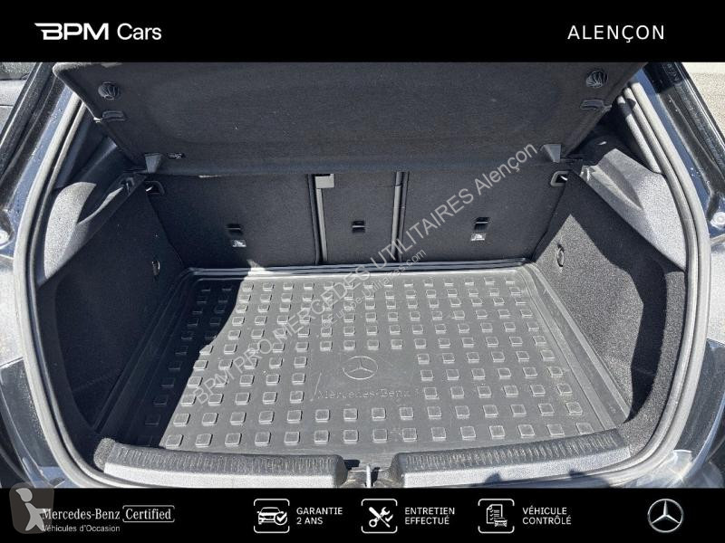 Véhicule utilitaire Mercedes 180 136ch...