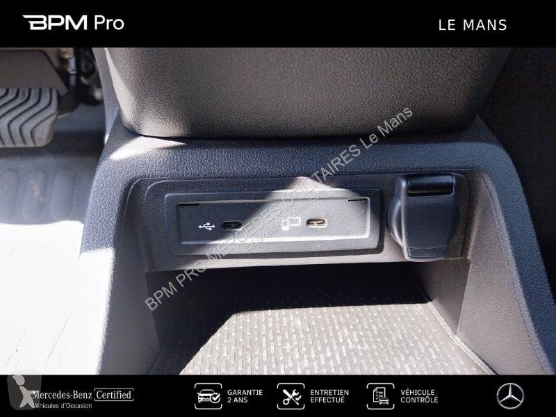 Veicolo commerciale Mercedes e Long Pro
