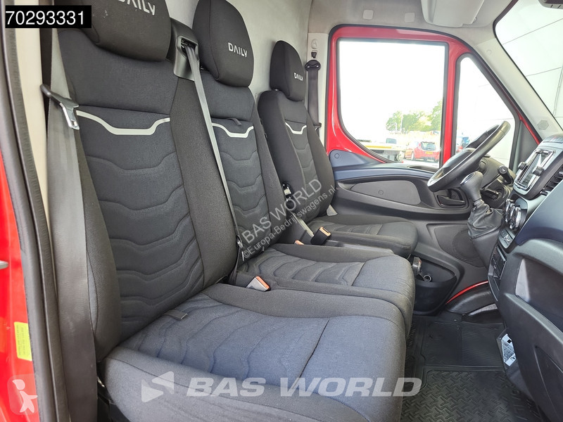Autoutilitară Iveco 50C18 3.0L Automaat...
