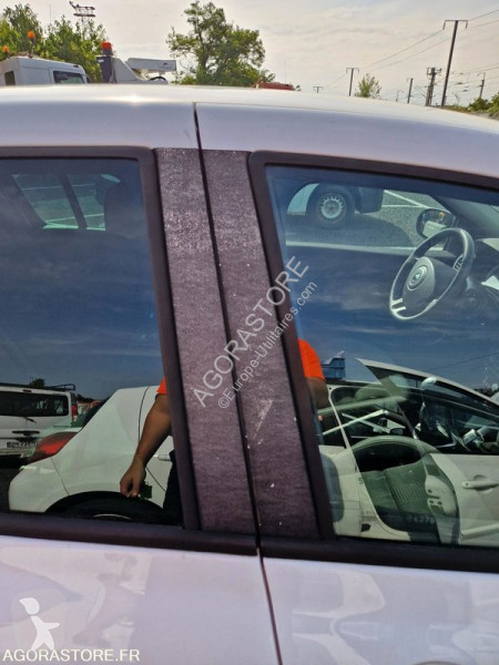 Furgoneta Renault