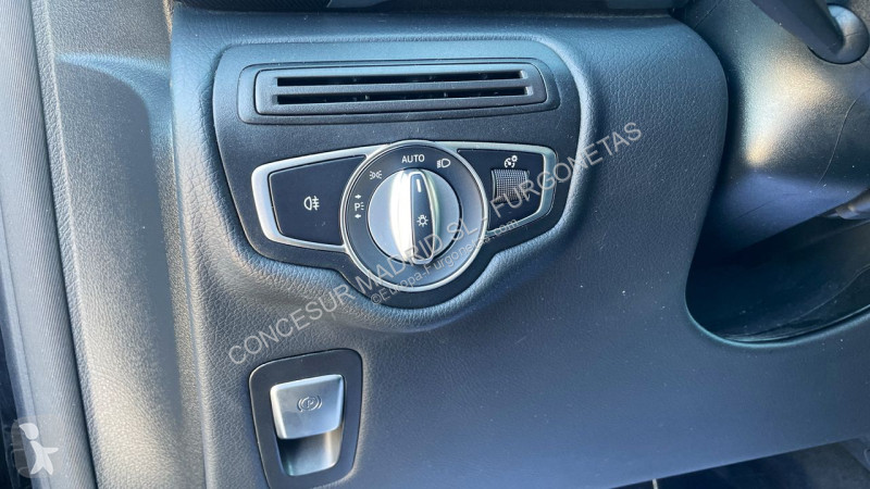 Užitkové vozidlo Mercedes 250 d Clase V Largo
