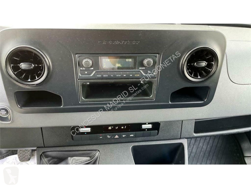 Autoutilitară Mercedes 314 CDI LARGO L 3.5T T....