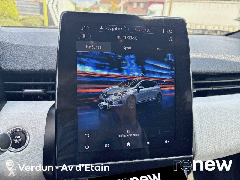Véhicule utilitaire Renault Clio E-Tech 140