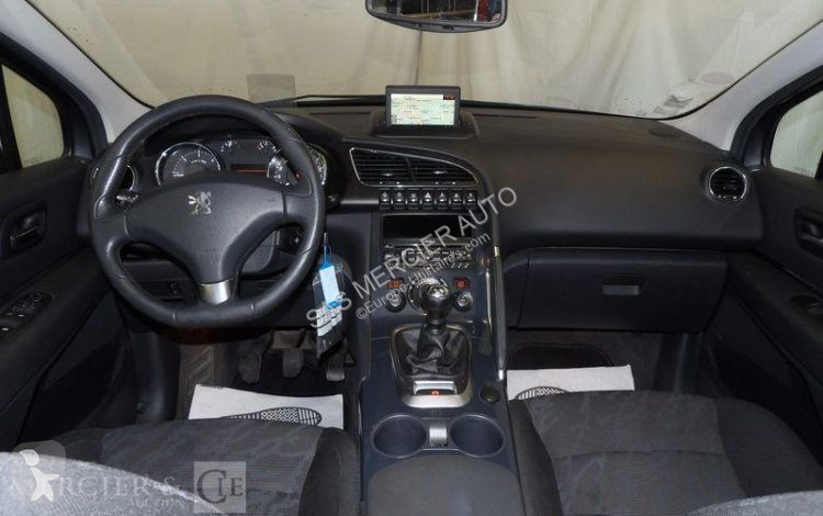 Véhicule utilitaire Peugeot