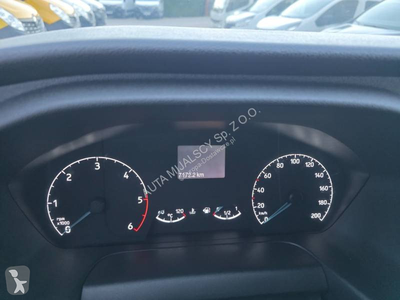 Samochód dostawczy Ford