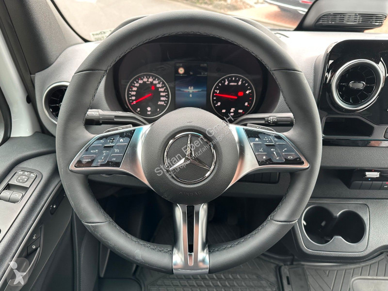 Nyttofordon Mercedes 317 CDI 3665 9G DoKa AHK...