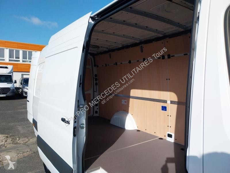 Mercedes Sprinter Fg 414 43 4T0 Pro (57741€ HT)...