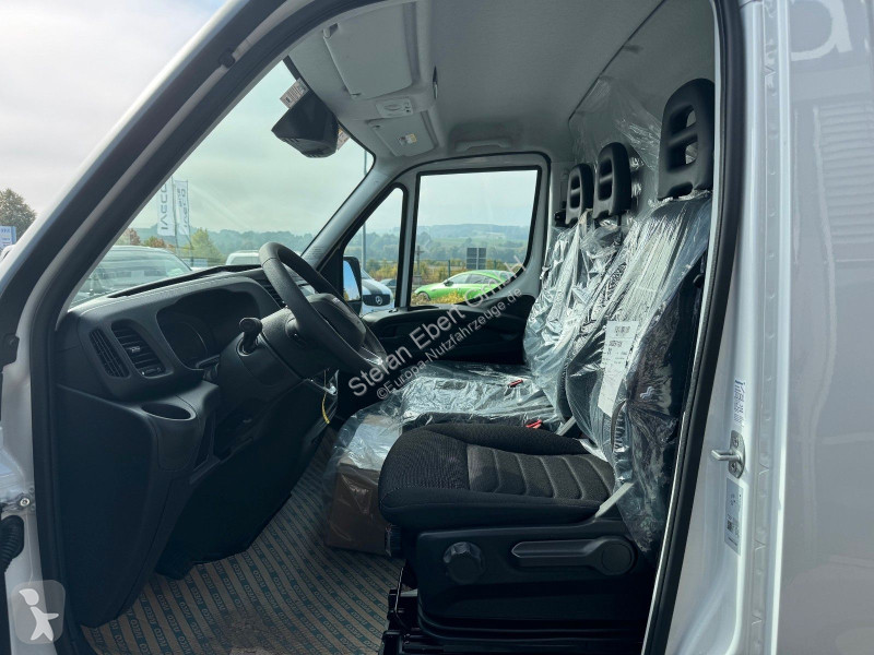 عربة نفعية Iveco 35S16 A8...