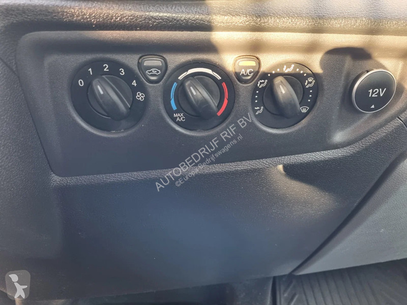 Samochód dostawczy Ford 2.0 TDCI 170 PK Open...