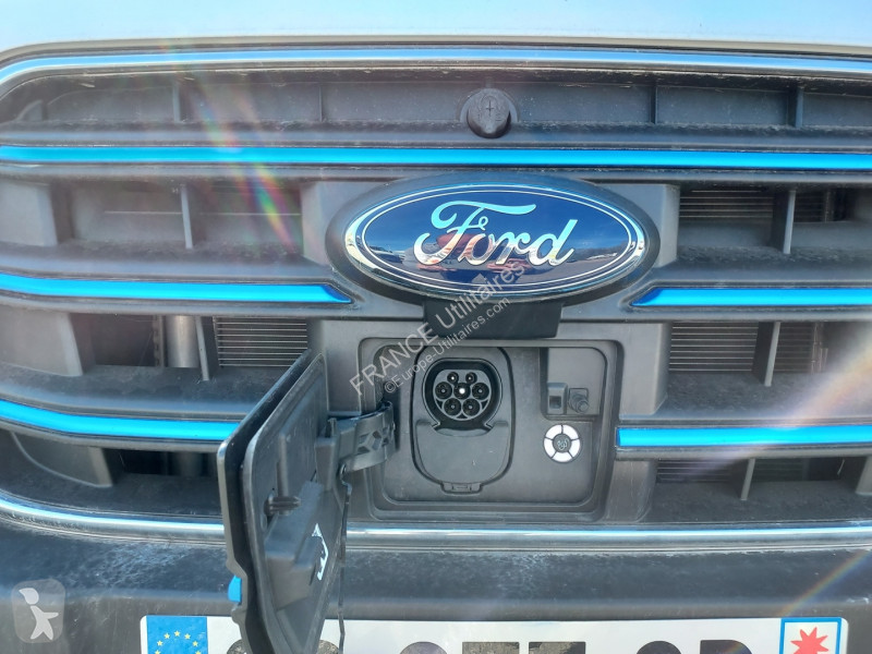 Samochód dostawczy Ford TRANSIT 2T FG BRIDÉ À...