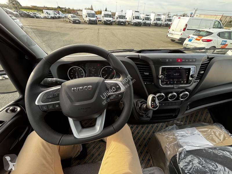 عربة نفعية Iveco