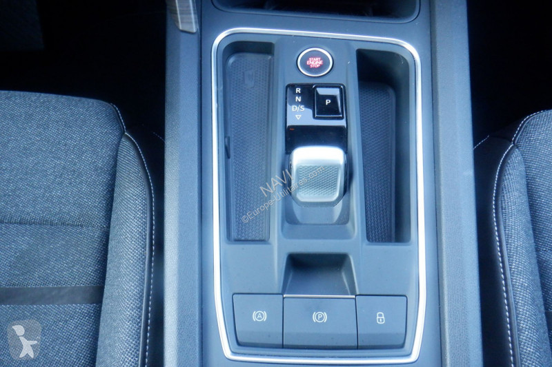 Véhicule utilitaire Seat LEON 2.0 TDI 150CH...