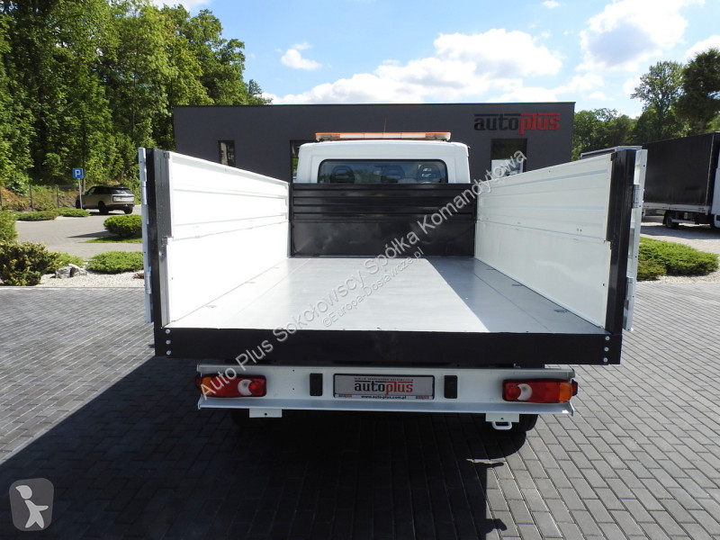 Samochód dostawczy Peugeot  BOXER