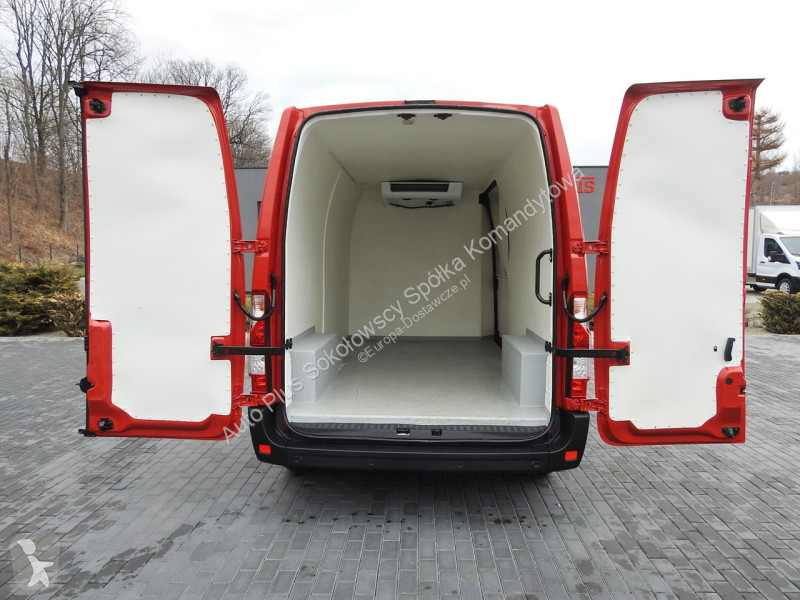 Samochód dostawczy Renault  MASTER