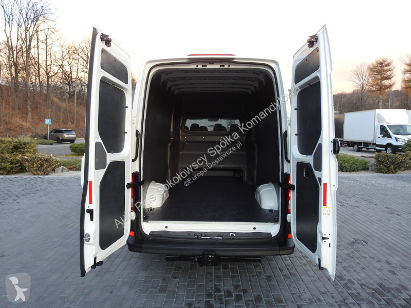 Samochód dostawczy Volkswagen 4 x 4 CRAFTER
