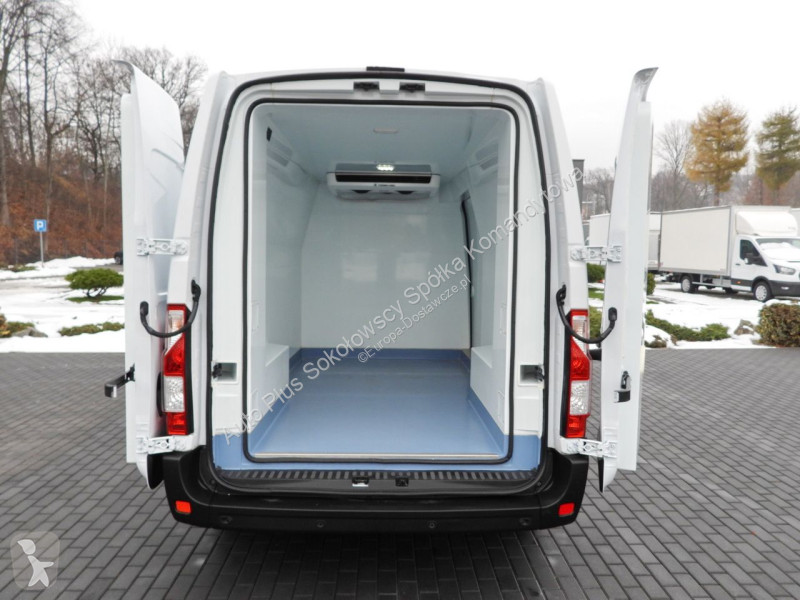 Samochód dostawczy Renault  MASTER