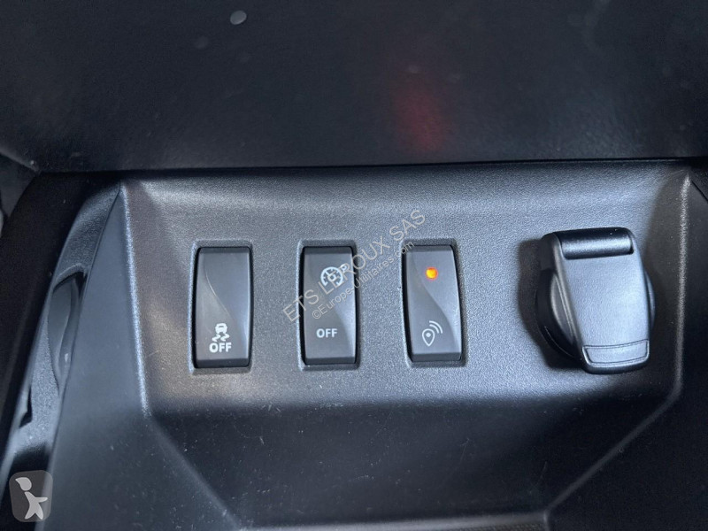 عربة نفعية Dacia SPRING