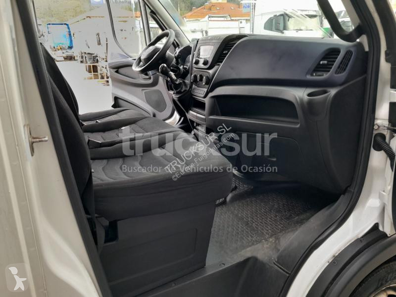 Furgoneta Iveco  DAILY 35C16H 20M