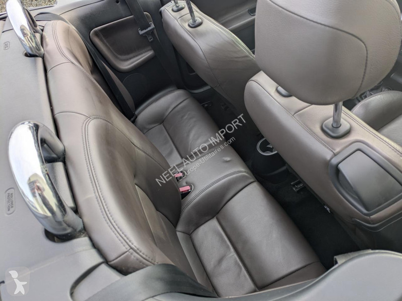 Véhicule utilitaire Peugeot 207 CC 1.6 HDI...