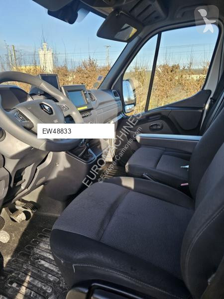عربة نفعية Renault MASTER