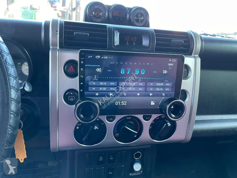 عربة نفعية Toyota 4.0 V6 Airconditioning 4x4...