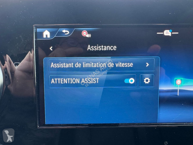 Véhicule utilitaire Mercedes 317 CDI 37 3.5T...