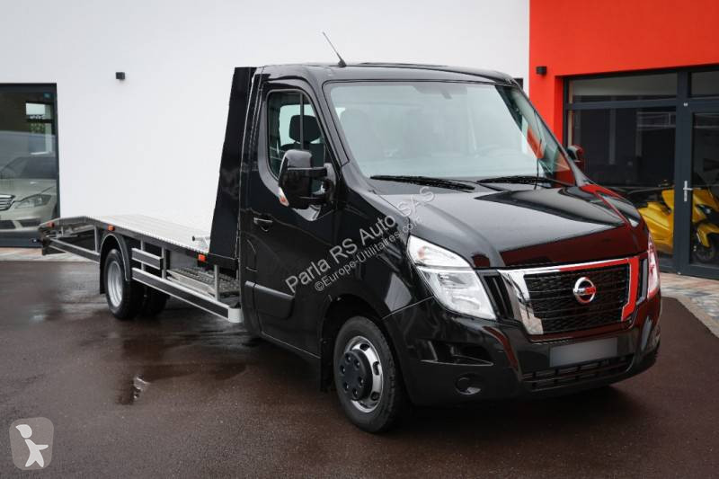 Furgoneta Nissan