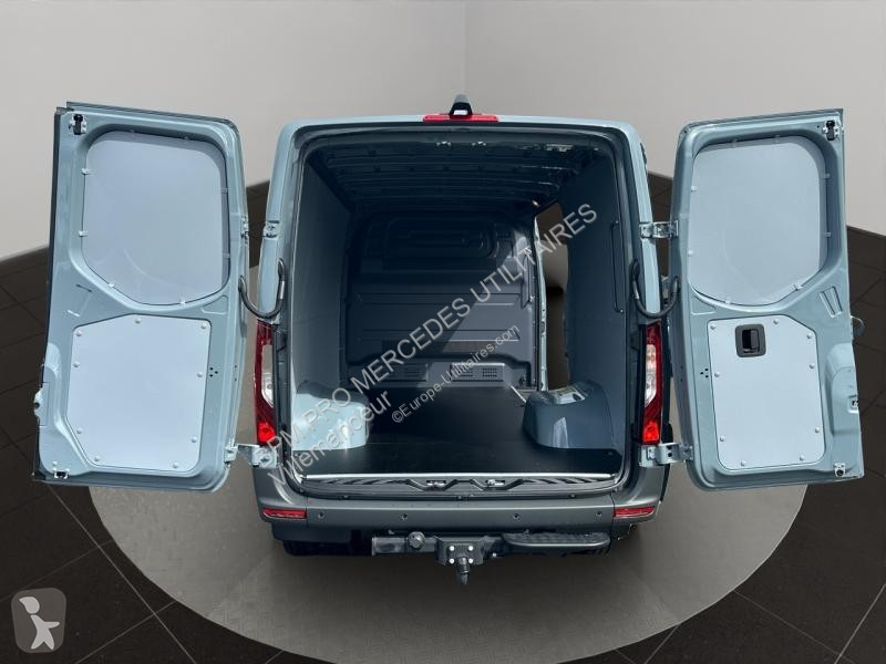 Véhicule utilitaire Mercedes Fg 519 CDI 37 3T5...