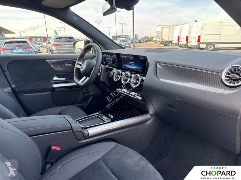 Autoutilitară Mercedes GLA 250 e Hybrid EQ 8G-DCT