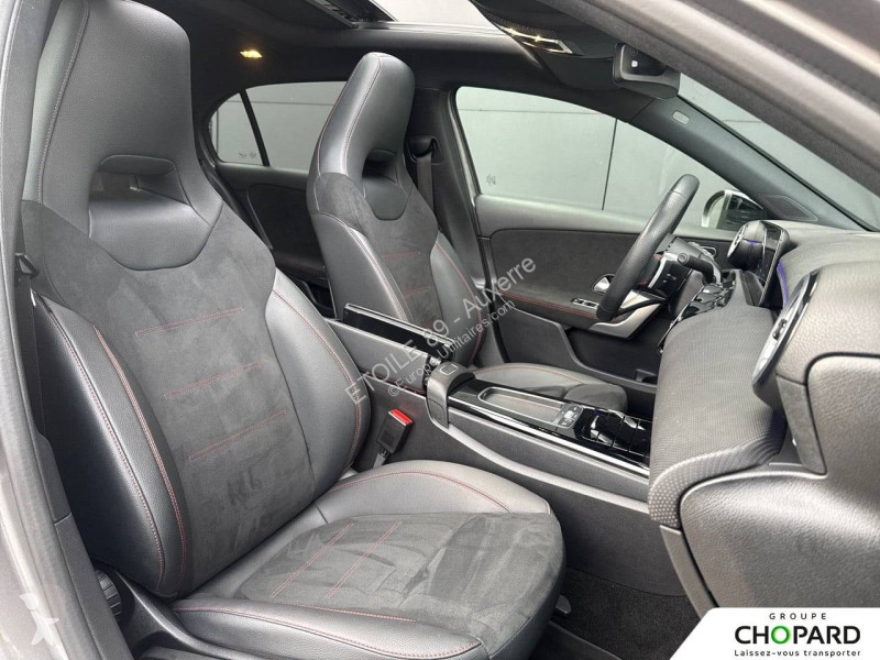 Véhicule utilitaire Mercedes Classe A 250 e...