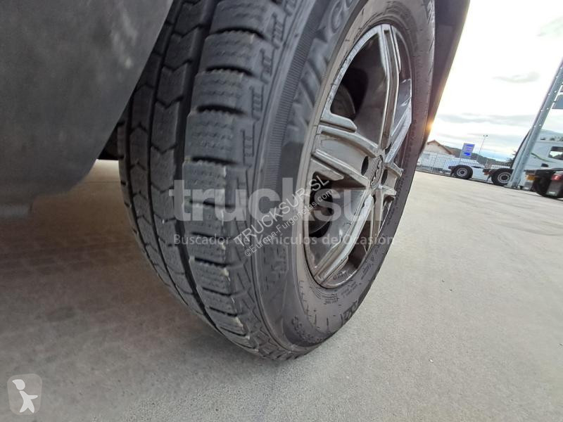 Furgoneta Iveco  DAILY 35S18 16M3