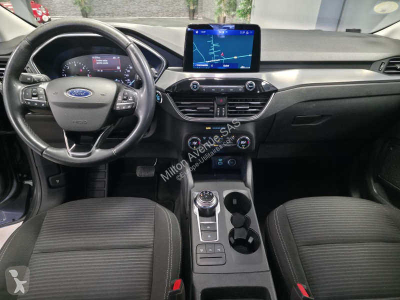 Samochód dostawczy Ford KUGA 1.5 EcoBlue - 120...