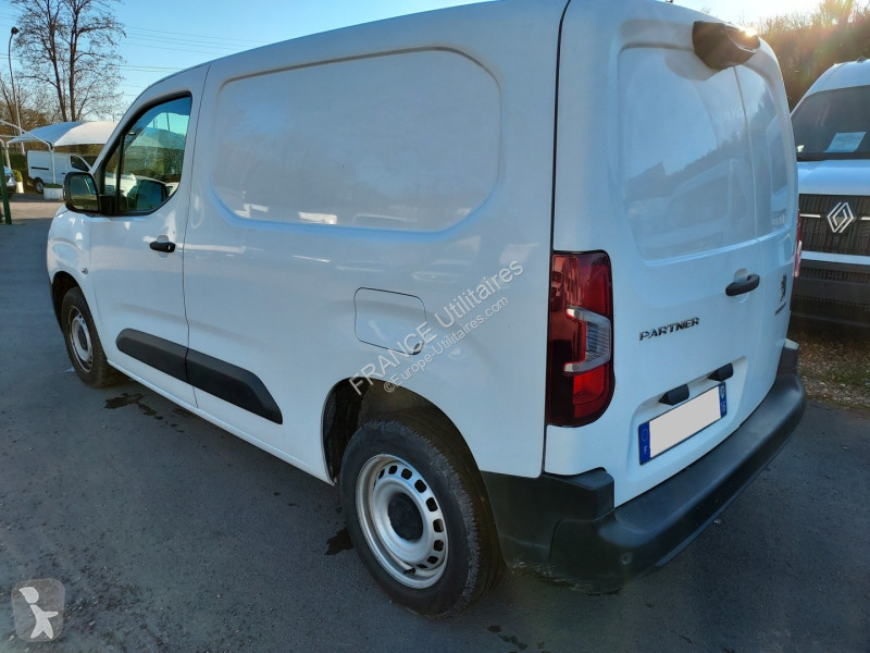 Véhicule utilitaire Peugeot PARTNER 2 PLACES...
