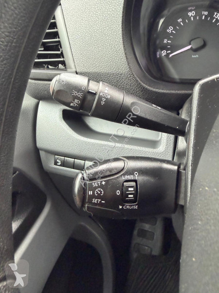 Furgoneta Citroën HDI 120 BVM6 CONFORT 9 PLACES
