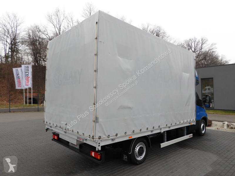 Varevogn Iveco 35S21 DAILY