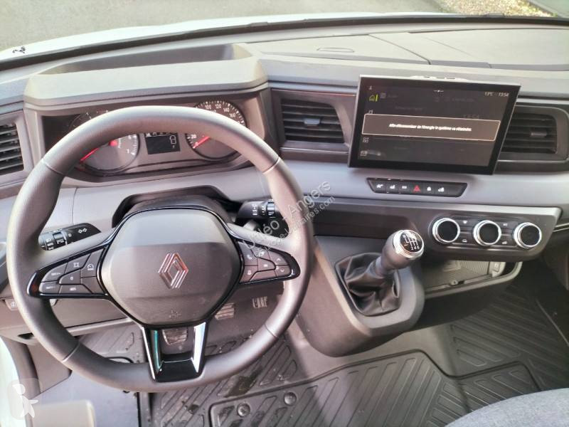 Samochód dostawczy Renault