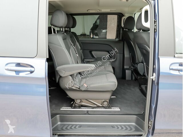 Mercedes EQV 300...