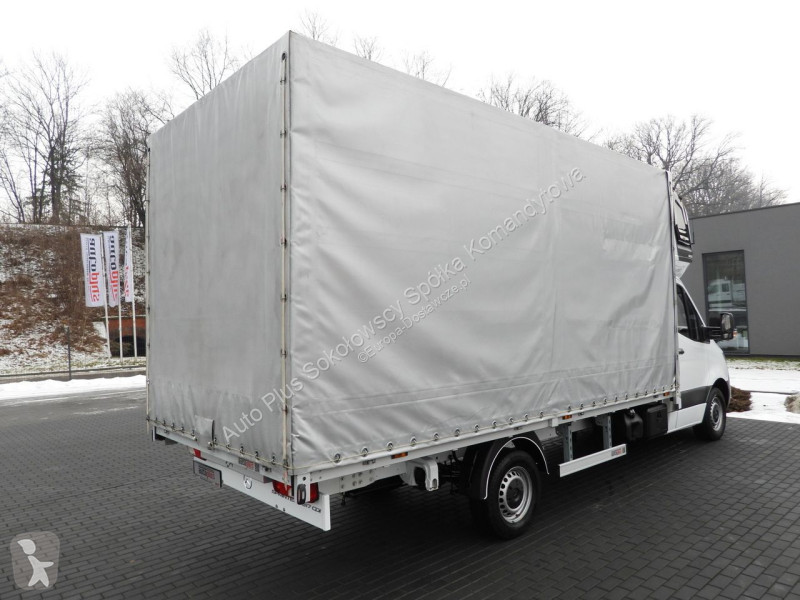 عربة نفعية Mercedes 23RANSIT