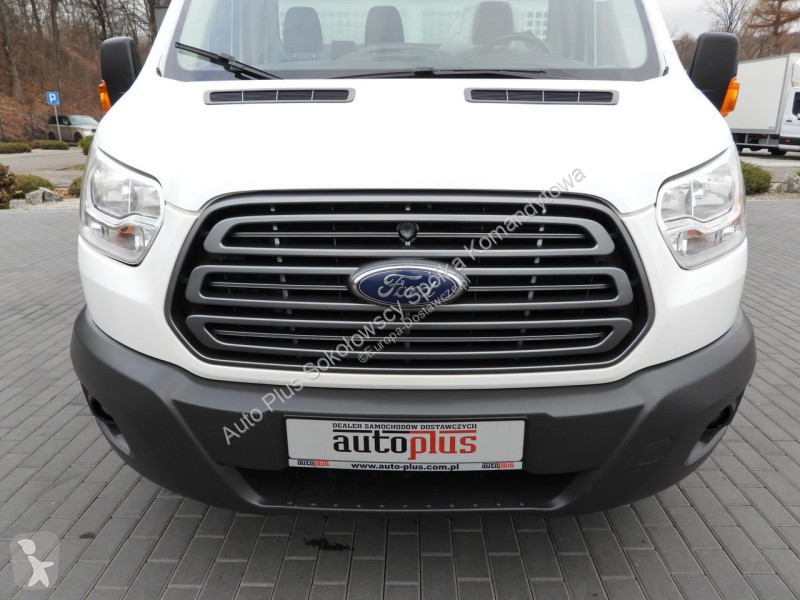 Véhicule utilitaire Ford  TRANSIT